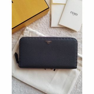 フェンディ(FENDI)のFENDI フェンディ セレリア ジップ アラウンド 長財布 グレー(長財布)