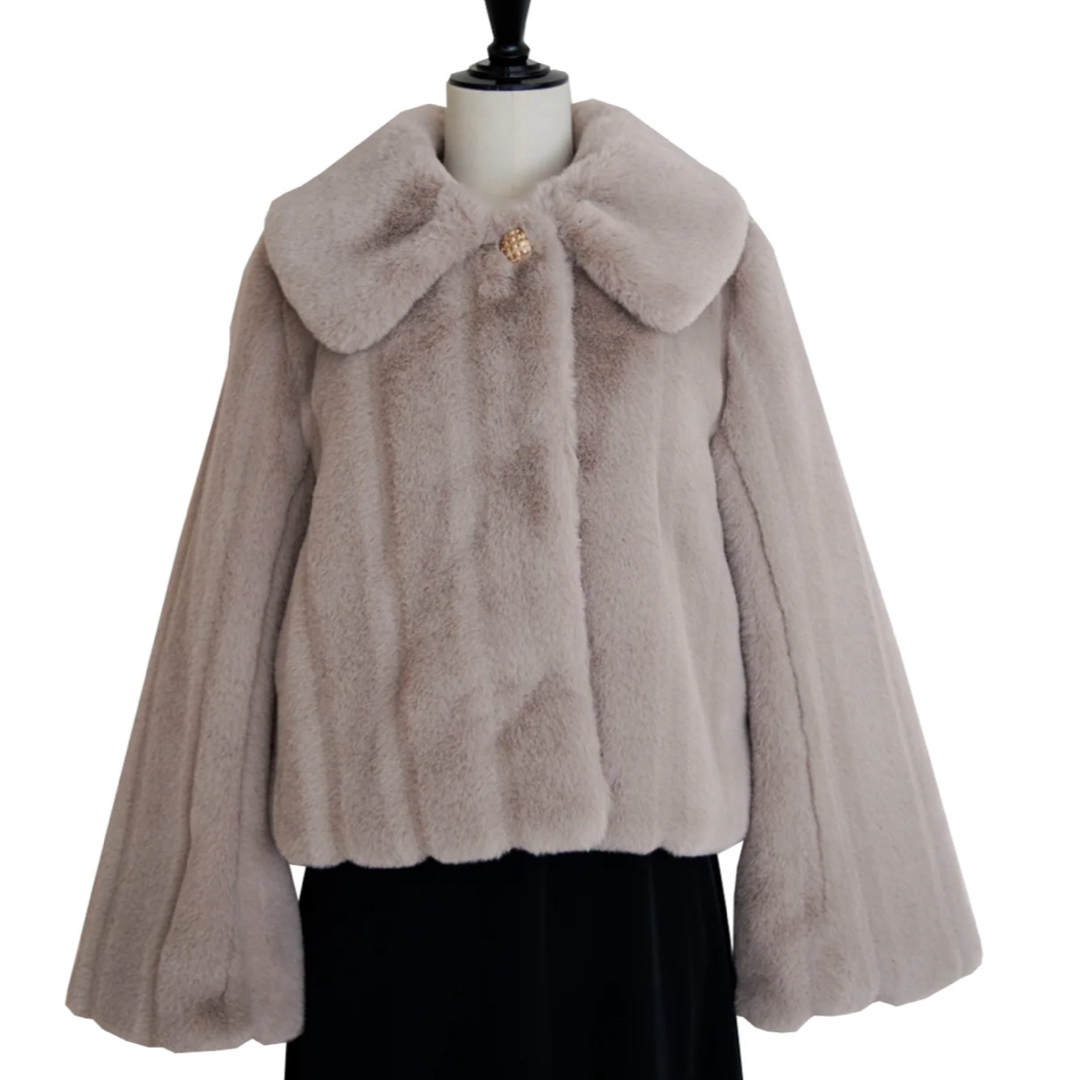 毛皮/ファーコートタグ付きWinter Love Faux Fur Coatファーコート