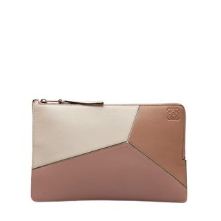 ロエベ(LOEWE)の美品 ロエベ パズル クラッチバッグ フラットポーチ レザー レディース LOEWE 【1-0125501】(クラッチバッグ)