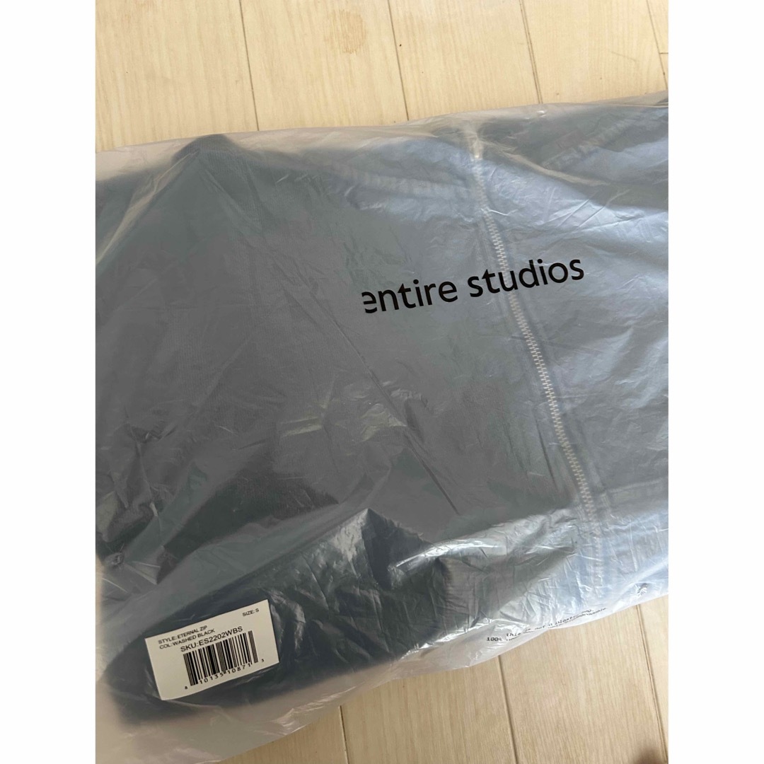 YEEZY（adidas）(イージー)のENTIRE STUDIOS wash black S 新品 メンズのトップス(パーカー)の商品写真