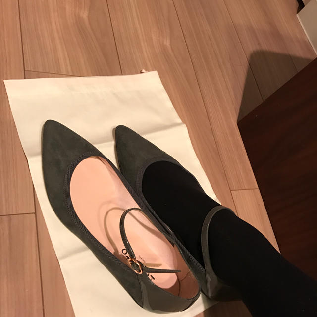 repetto(レペット)の✨最終sale✨新品repetto サイズ39.5 レディースの靴/シューズ(バレエシューズ)の商品写真