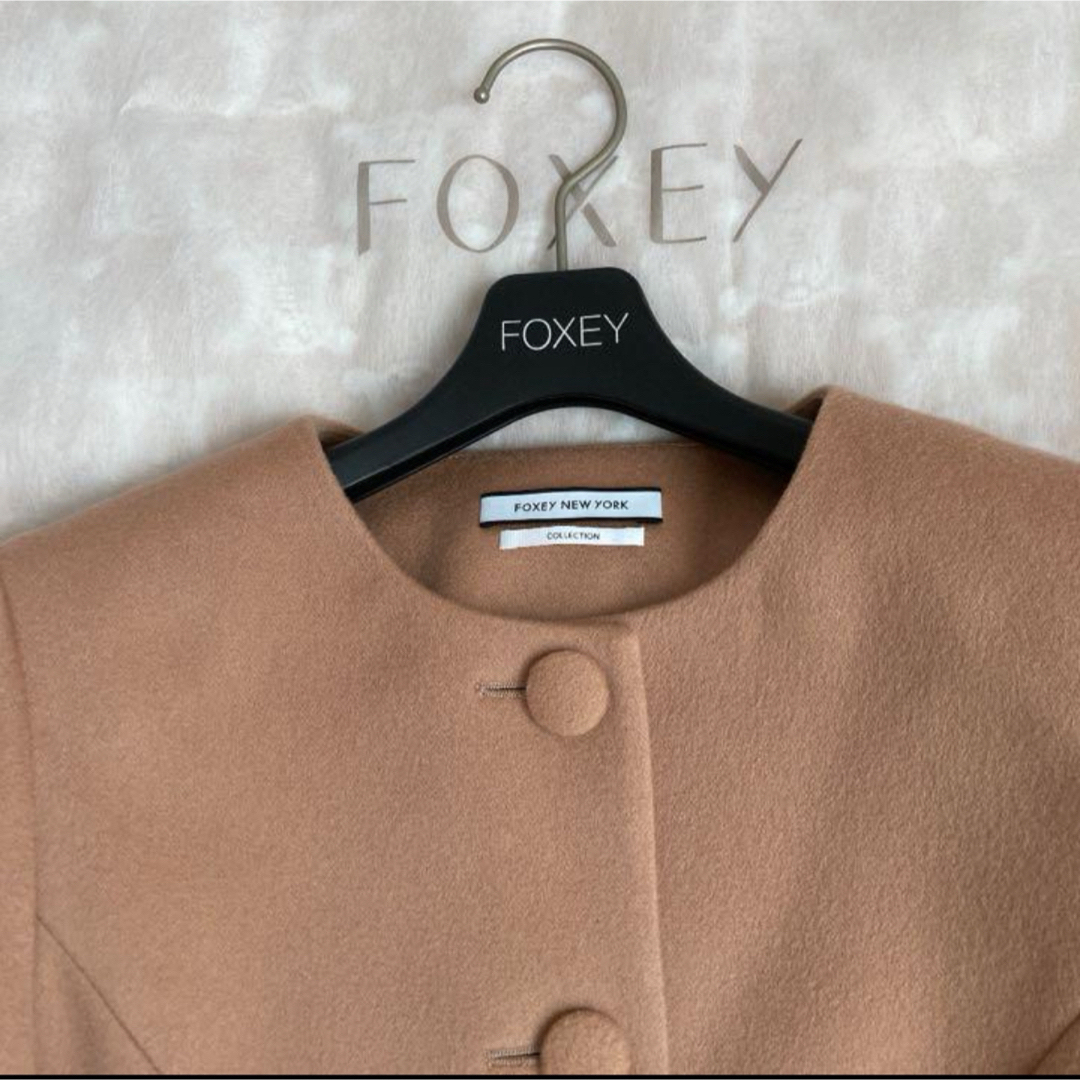 FOXEY NEW YORK(フォクシーニューヨーク)のフォクシー　カシミヤコート　38 レディースのジャケット/アウター(ロングコート)の商品写真