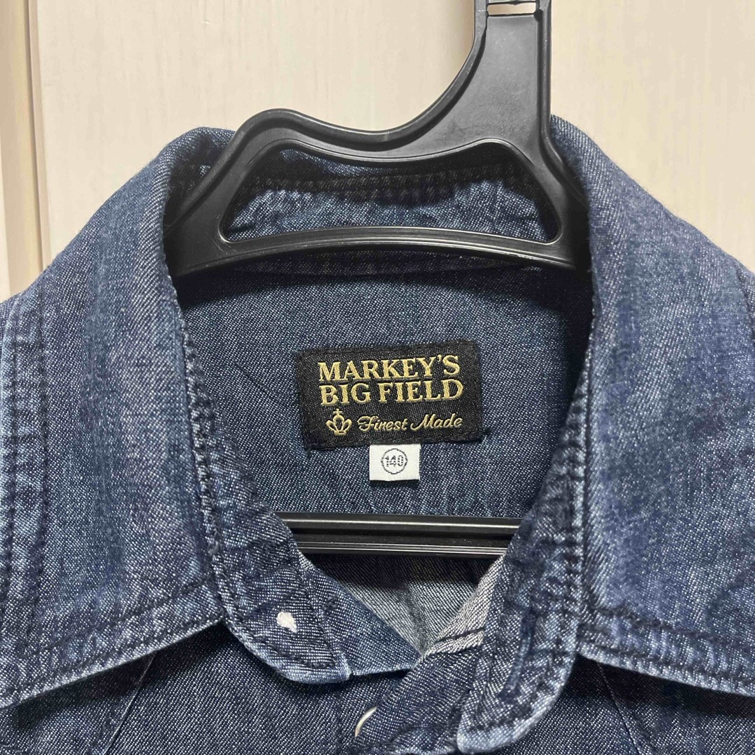 MARKEY'S(マーキーズ)のMARKEY'S デニムシャツ140美品 キッズ/ベビー/マタニティのキッズ服男の子用(90cm~)(ブラウス)の商品写真