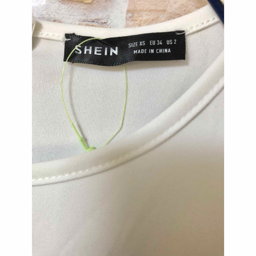 SHEIN バイカラー切り替え長袖トップスXSサイズ ベージュ フォロー割引あり レディースのトップス(シャツ/ブラウス(長袖/七分))の商品写真