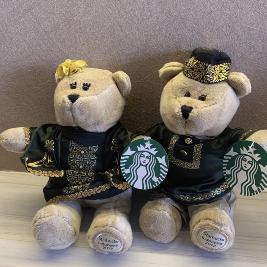 Starbucks(スターバックス)のStarbucks Bearista スタバ ベアリスタ ラマダン 2匹セット エンタメ/ホビーのおもちゃ/ぬいぐるみ(ぬいぐるみ)の商品写真