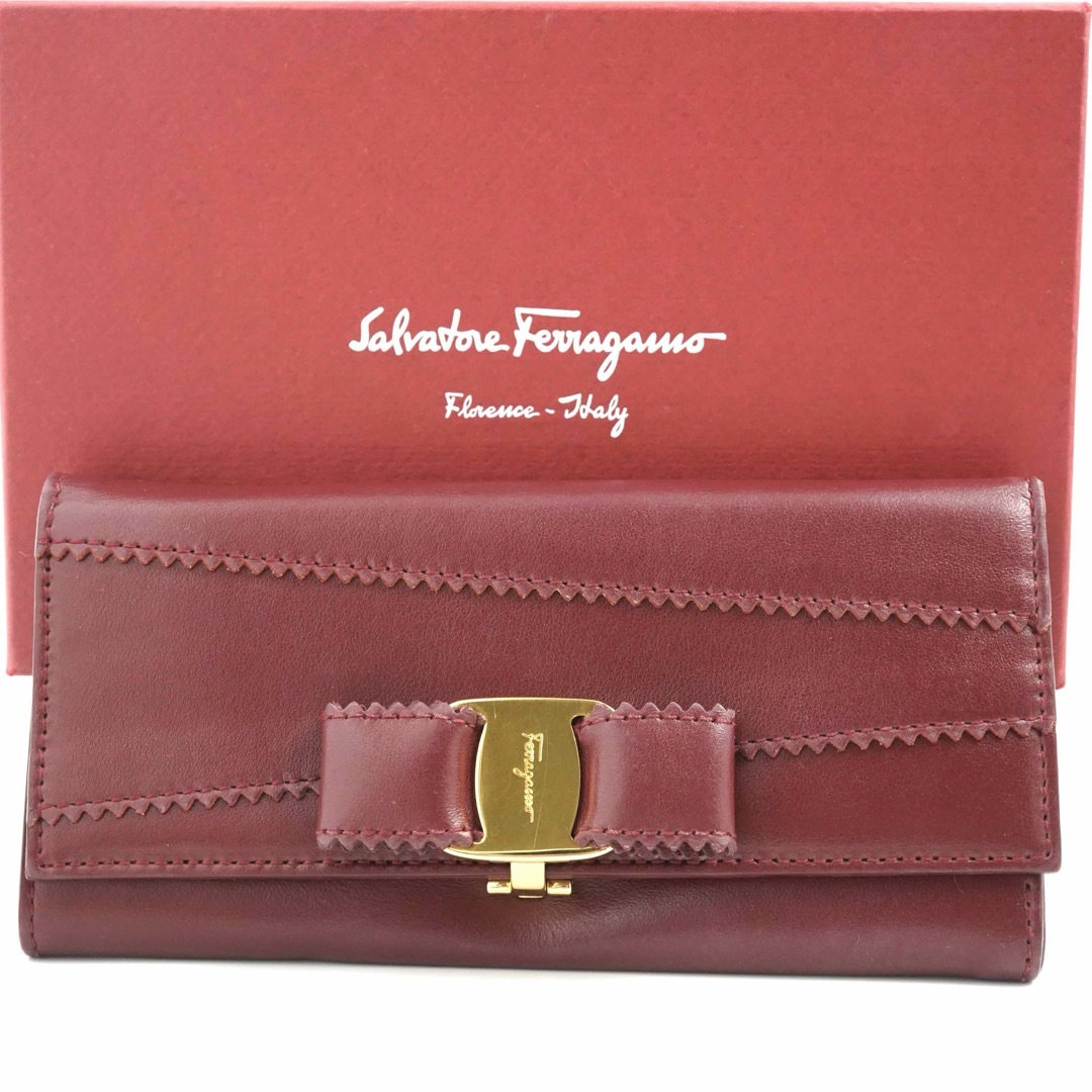 Salvatore Ferragamo - 【極美品】Salvatore Ferragamo フェラガモ ボルドー×ピンク