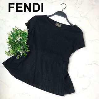 FENDI黒ニット