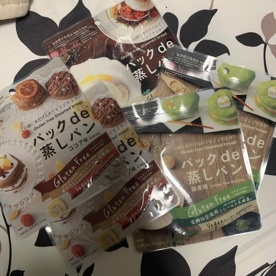 パックde蒸しパン　3種5袋 食品/飲料/酒の食品(菓子/デザート)の商品写真