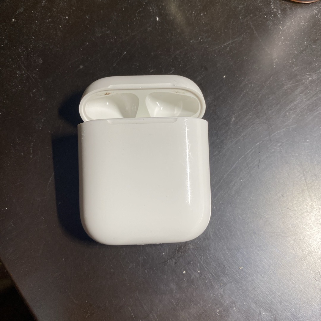 Apple AirPods 第2世代 充電ケース Apple AirPods 第2世代 充電ケース
