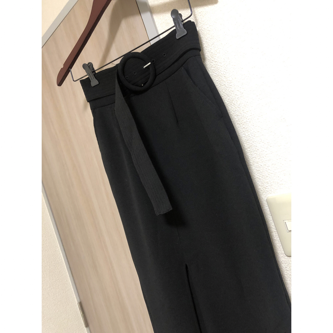 MURUA(ムルーア)のMURUA タイトスカート　黒　ブラック　ロング　冬　Sサイズ　レディース レディースのスカート(ロングスカート)の商品写真