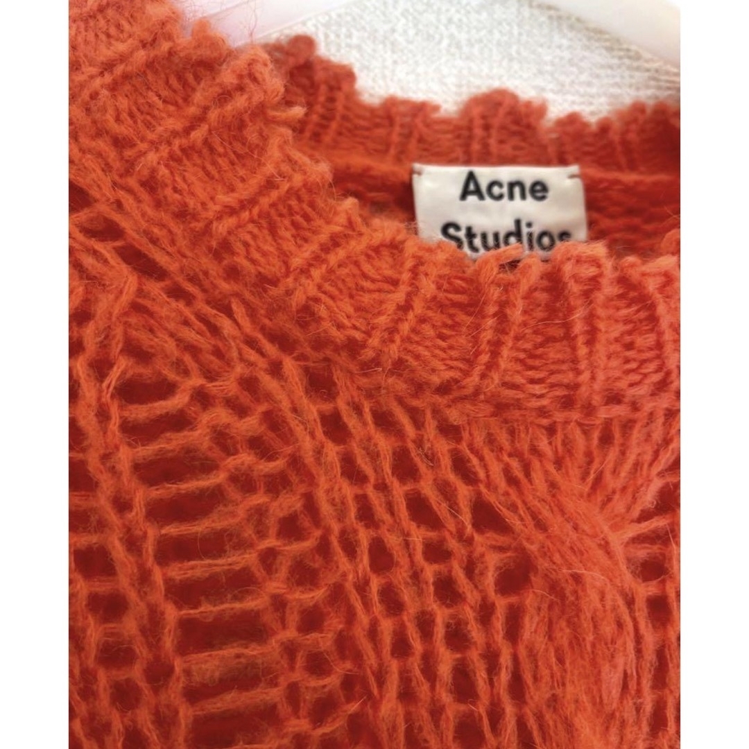 Acne Studios(アクネストゥディオズ)のAcne Studios 未使用ニット レディースのトップス(ニット/セーター)の商品写真