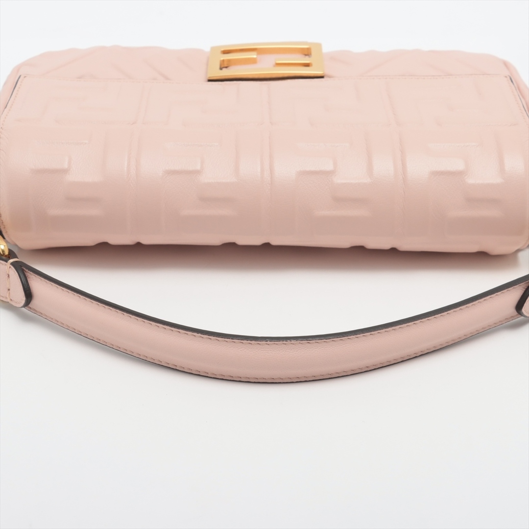 FENDI(フェンディ)のフェンディ マンマバケット レザー  ピンク レディース ショルダーバッグ レディースのバッグ(ショルダーバッグ)の商品写真
