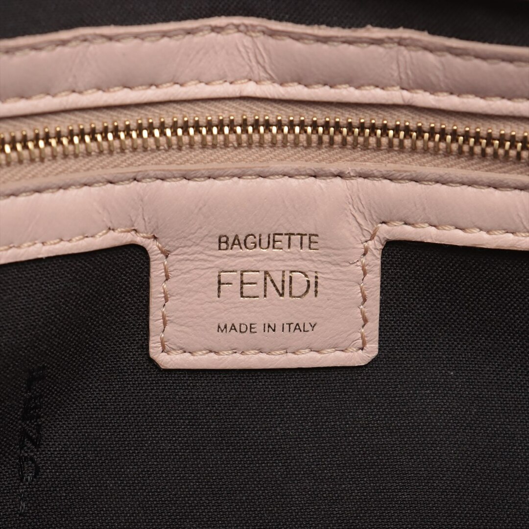 FENDI(フェンディ)のフェンディ マンマバケット レザー  ピンク レディース ショルダーバッグ レディースのバッグ(ショルダーバッグ)の商品写真