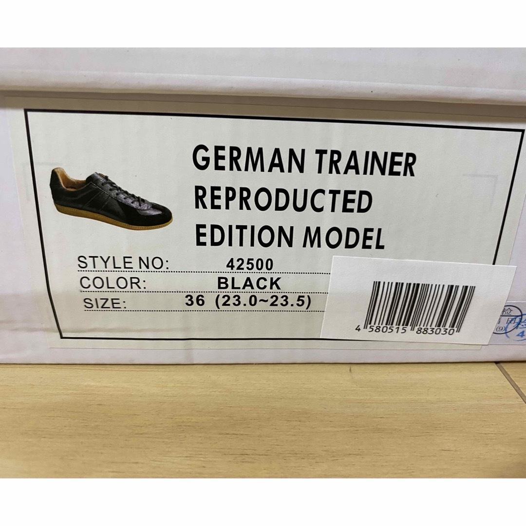 GERMAN TRAINER(ジャーマントレーナー)のジャーマントレーナー　スニーカー レディースの靴/シューズ(スニーカー)の商品写真