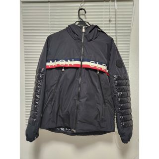 モンクレール(MONCLER)のモンクレール　ダウン(ダウンジャケット)