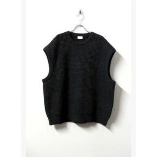 ウル(URU)のURU KNIT VEST(ニット/セーター)