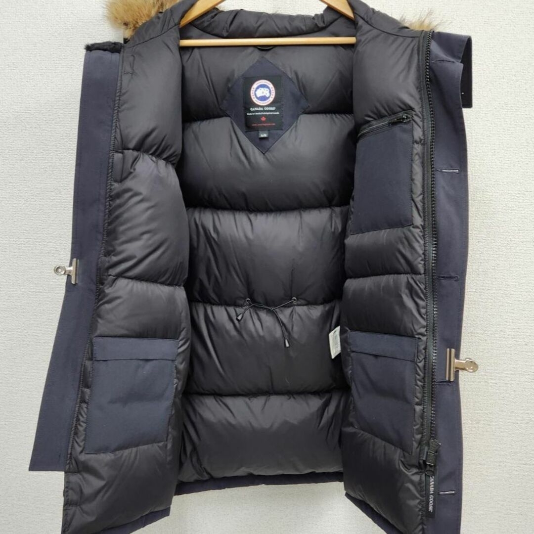 CANADA GOOSE(カナダグース)の【かず様専用】XL★NYV★カナダグース×ユナイテッドアローズ  別注ヨークトン メンズのジャケット/アウター(ダウンジャケット)の商品写真