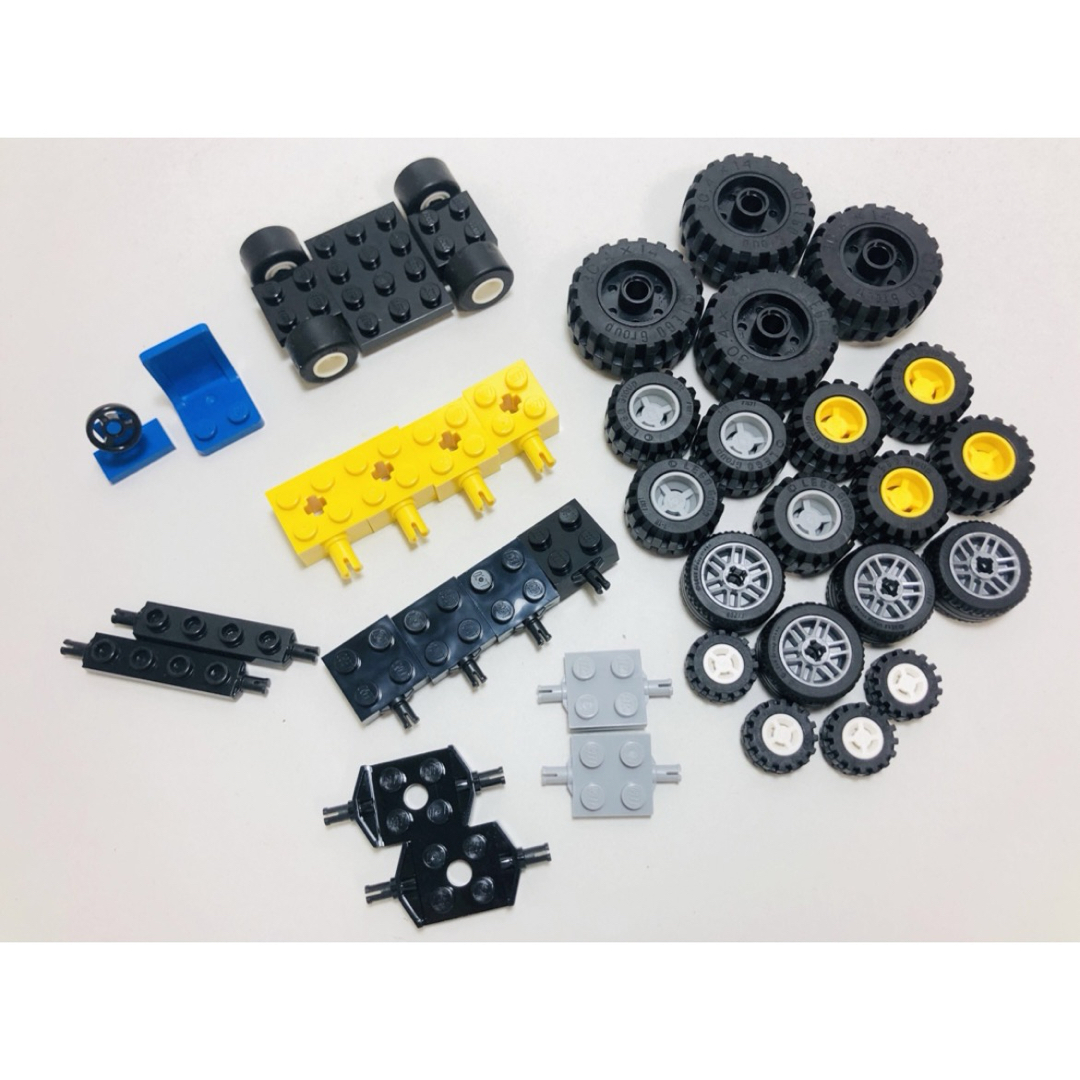 Lego(レゴ)の【新品未使用】レゴ　LEGO タイヤ　ホイール　車体　いろいろ キッズ/ベビー/マタニティのおもちゃ(知育玩具)の商品写真
