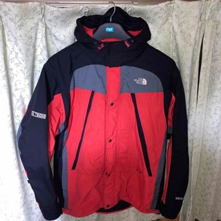 ザノースフェイス(THE NORTH FACE)の激レア ノースフェイス ゴアテックス マウンテンパーカー gore-tex 美品(マウンテンパーカー)