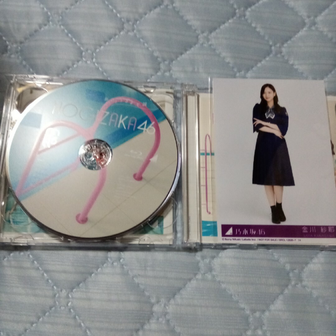 乃木坂46 おひとりさま天国４種セット エンタメ/ホビーのCD(ポップス/ロック(邦楽))の商品写真