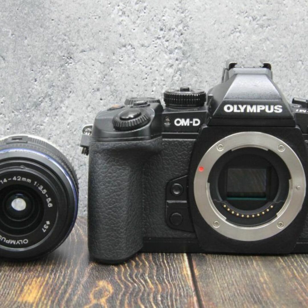 OLYMPUS - Wi-Fi内蔵☆ オリンパス OLYMPUS OM-D E-M1 レンズセットの