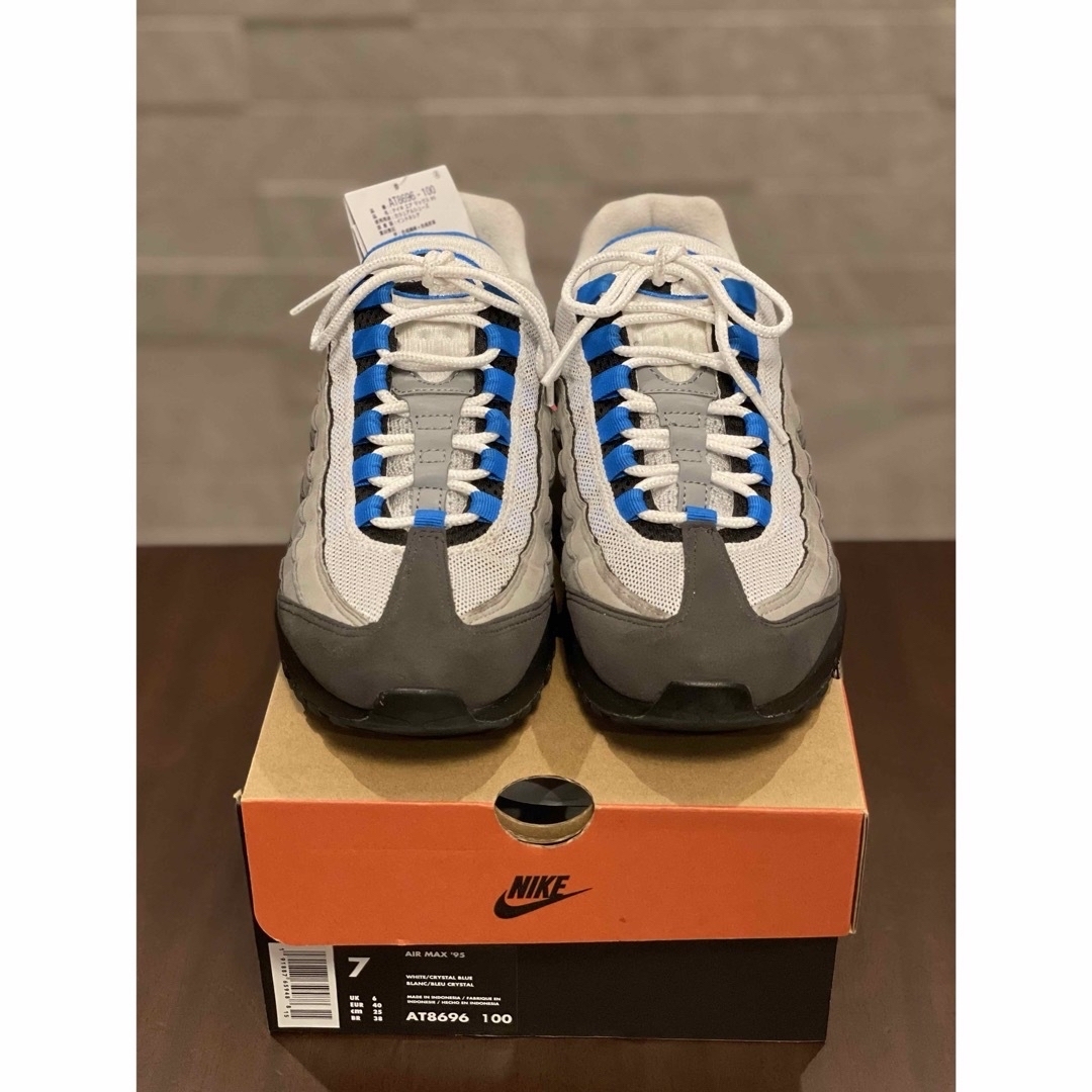 NIKE(ナイキ)の【希少&美品】AIRMAX95 エアマックス95 ブルーグラデ クリスタルブルー メンズの靴/シューズ(スニーカー)の商品写真