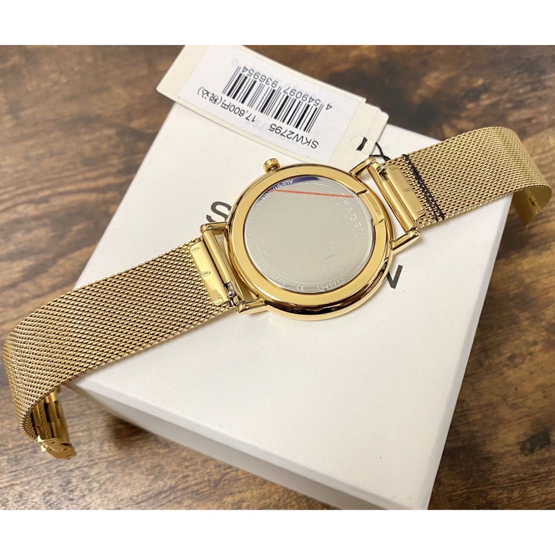 SKAGEN(スカーゲン)の【新品】SKAGEN SIGNATUR ユニセックス イエローゴールドウォッチ レディースのファッション小物(腕時計)の商品写真