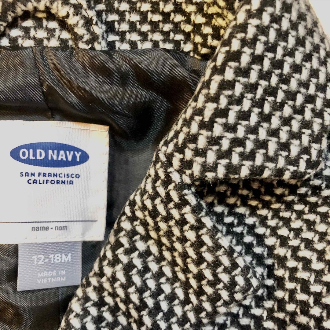 Old Navy(オールドネイビー)の新品80cm オールドネイビー 上品なコート　ジャケットチェスターコートアウター キッズ/ベビー/マタニティのベビー服(~85cm)(ジャケット/コート)の商品写真