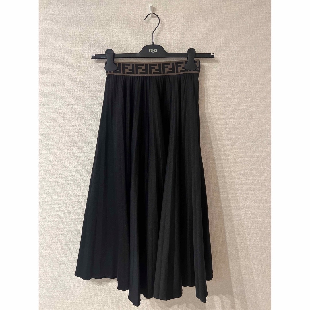 FENDI(フェンディ)のFENDI スカート レディースのスカート(ロングスカート)の商品写真