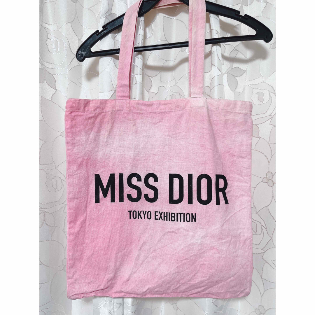 Christian Dior(クリスチャンディオール)のDior トートバッグ 表参道 原宿 ピンク レディースのバッグ(トートバッグ)の商品写真
