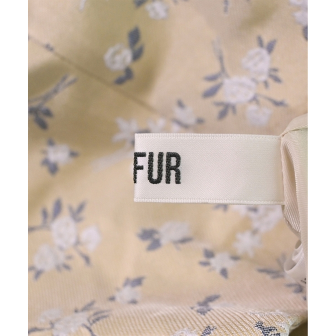 fur fur(ファーファー)のFURFUR ロング・マキシ丈スカート 00(XS位) 黄系(花柄) 【古着】【中古】 レディースのスカート(ロングスカート)の商品写真