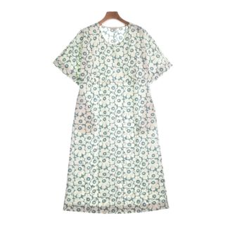 マリメッコ(marimekko)のmarimekko マリメッコ ワンピース 34(XS位) 緑x白(総柄) 【古着】【中古】(ひざ丈ワンピース)