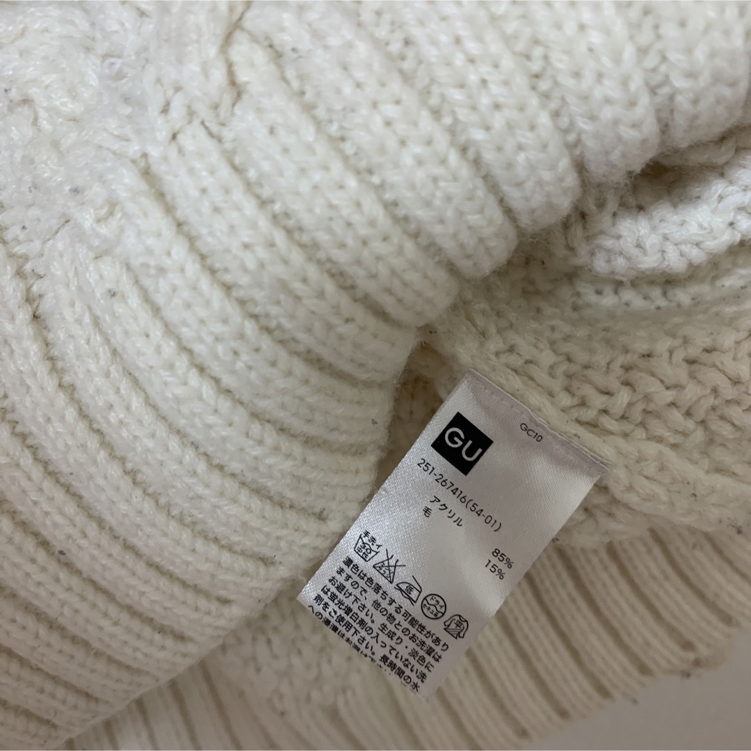 GU(ジーユー)のジーユー レディース 白 ニット セーター ケーブル編み 長袖 トップス レディースのトップス(ニット/セーター)の商品写真