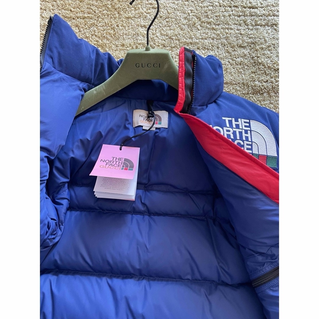 Gucci(グッチ)のGucci x The North Face Down jacket "Red" レディースのジャケット/アウター(ダウンジャケット)の商品写真