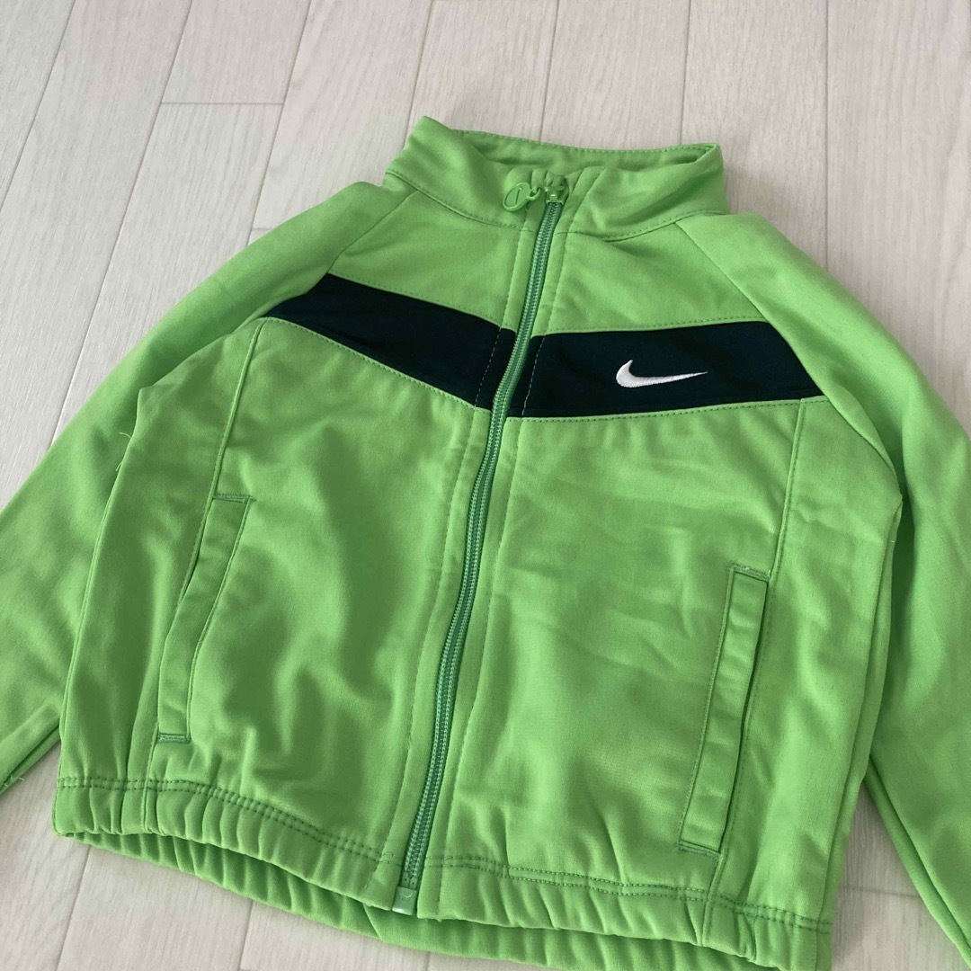 NIKE(ナイキ)のNIKE ナイキ　トラックジャケット　12M  75 80 キッズ/ベビー/マタニティのベビー服(~85cm)(ジャケット/コート)の商品写真