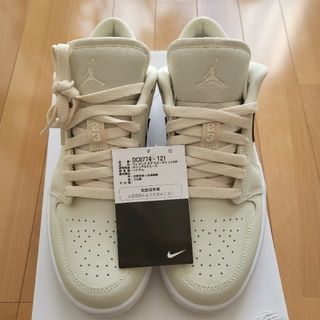 ジョーダン(Jordan Brand（NIKE）)の【新品】24cm  AIR JORDAN 1 LOW COCONUT MILK(スニーカー)