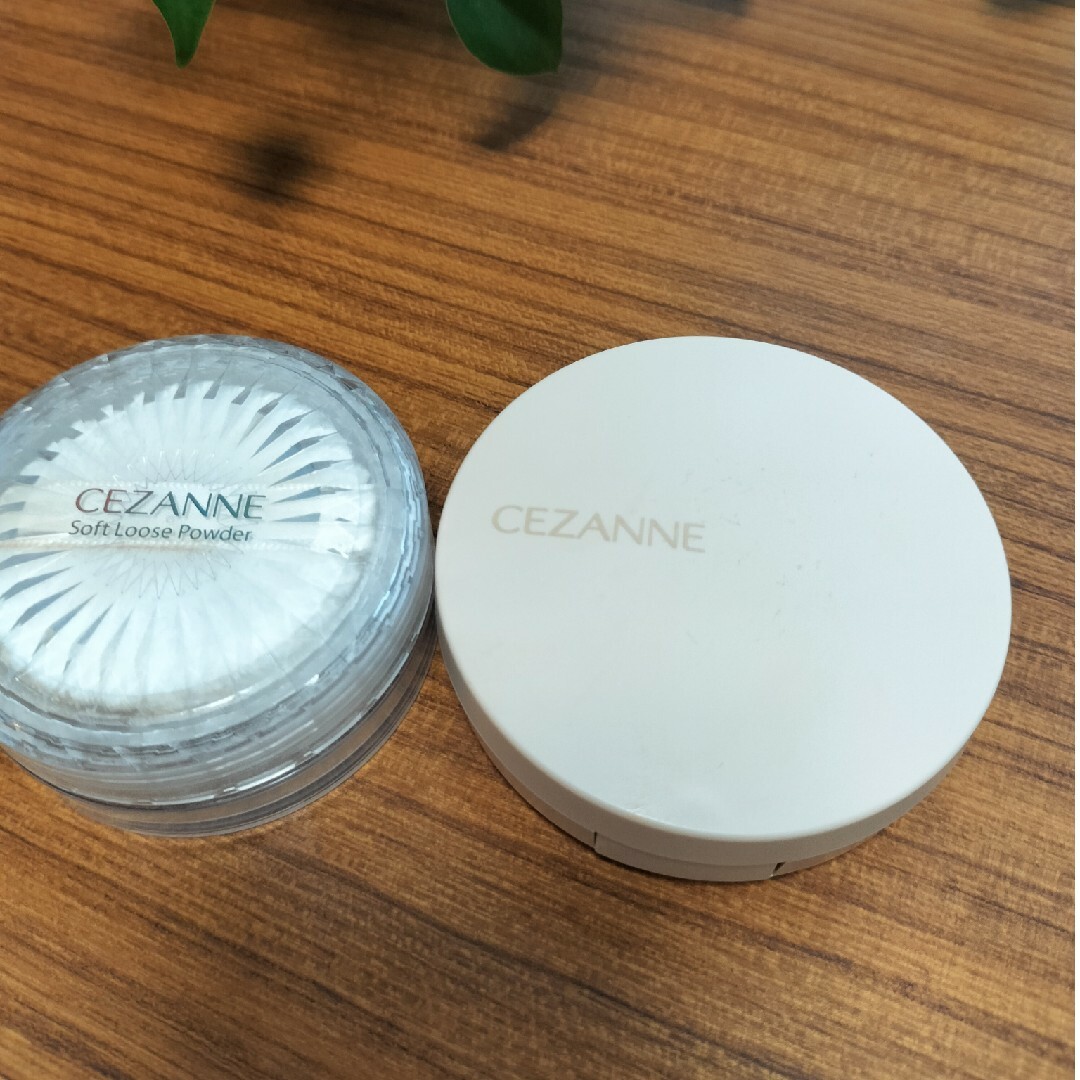 CEZANNE（セザンヌ化粧品）(セザンヌケショウヒン)のセザンヌ2点　ファンデーション　パウダー コスメ/美容のベースメイク/化粧品(その他)の商品写真