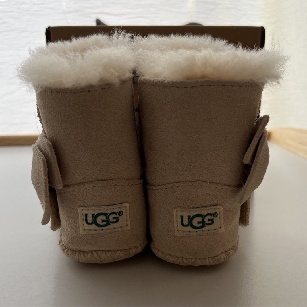 UGG(アグ)のUGG アグ　ベビーブーツ　9.0cm キッズ/ベビー/マタニティのベビー靴/シューズ(~14cm)(ブーツ)の商品写真