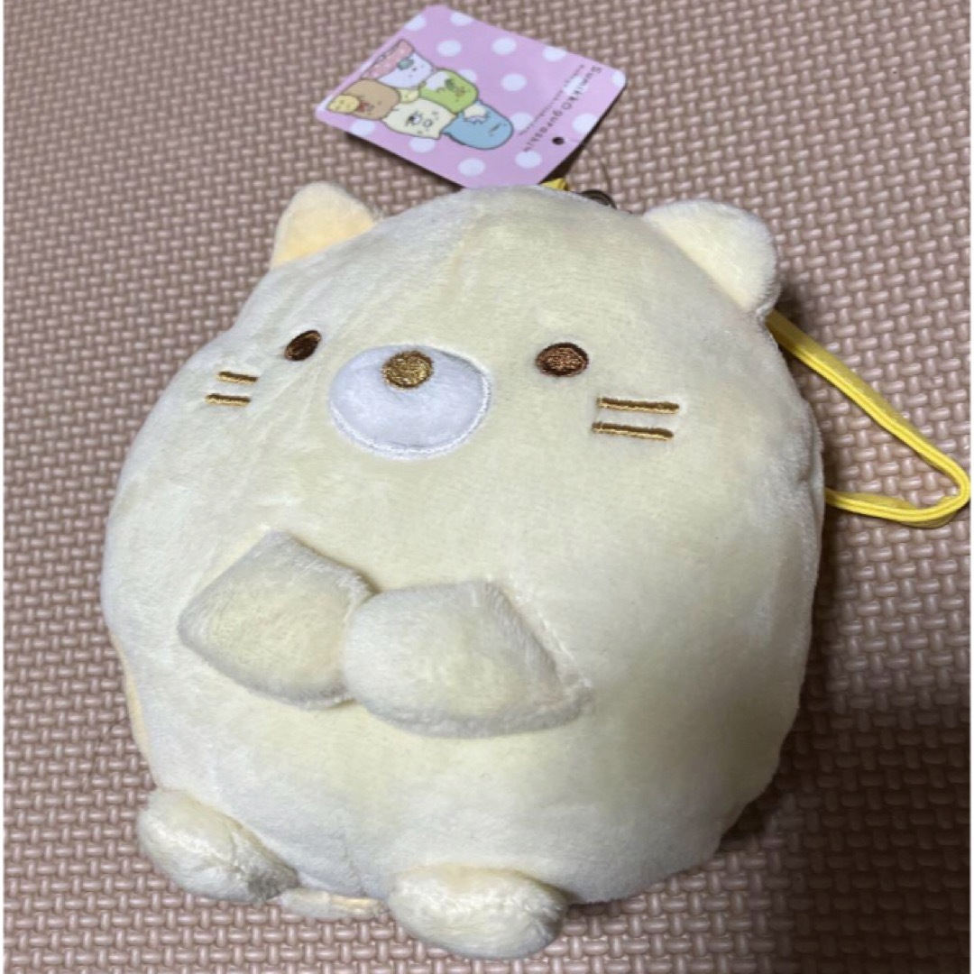 すみっコぐらし(スミッコグラシ)の新品未使用　すみっこぐらし　ダイカットポーチ　ねこ エンタメ/ホビーのおもちゃ/ぬいぐるみ(キャラクターグッズ)の商品写真