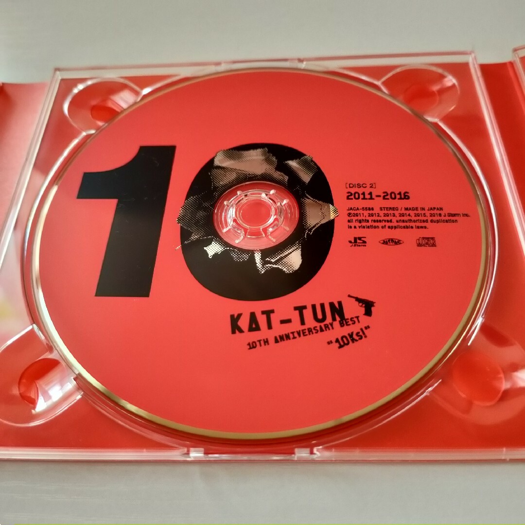 KAT-TUN　10TH　ANNIVERSARY　BEST“10Ks！”（期間限 エンタメ/ホビーのCD(ポップス/ロック(邦楽))の商品写真