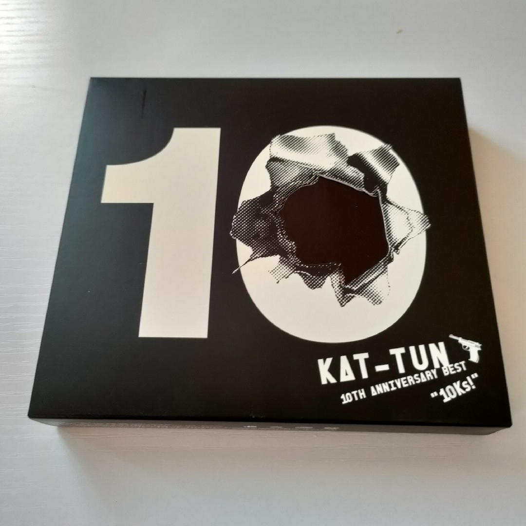 KAT-TUN　10TH　ANNIVERSARY　BEST“10Ks！”（期間限 エンタメ/ホビーのCD(ポップス/ロック(邦楽))の商品写真