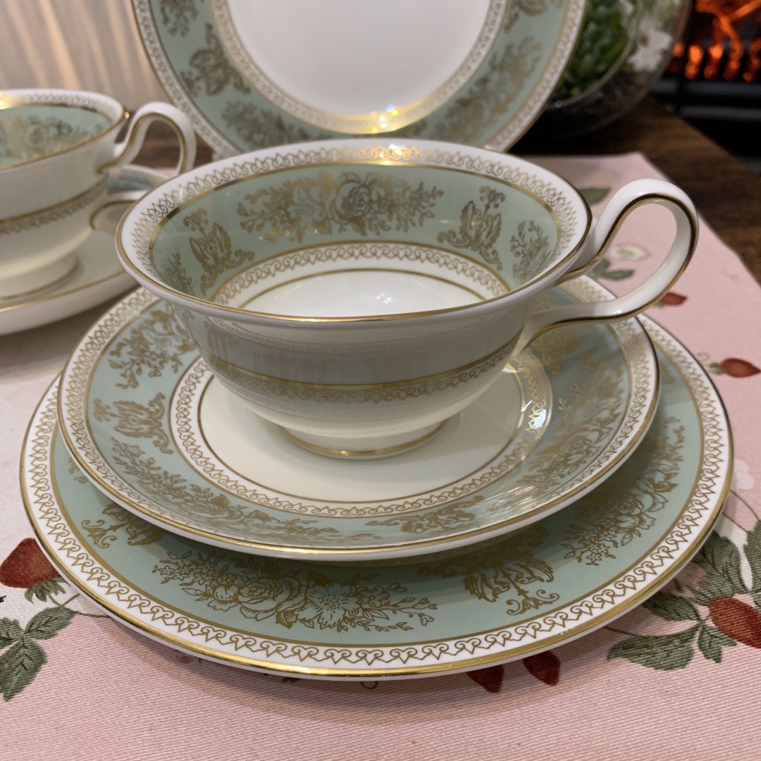 WEDGWOOD - ウェッジウッド コロンビア セージグリーン ピオニー 17.5