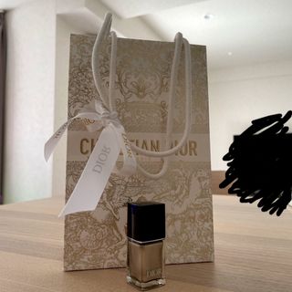 クリスチャンディオール(Christian Dior)の【クリスマスコレクション2023数量限定色】ディオール ヴェルニ(マニキュア)