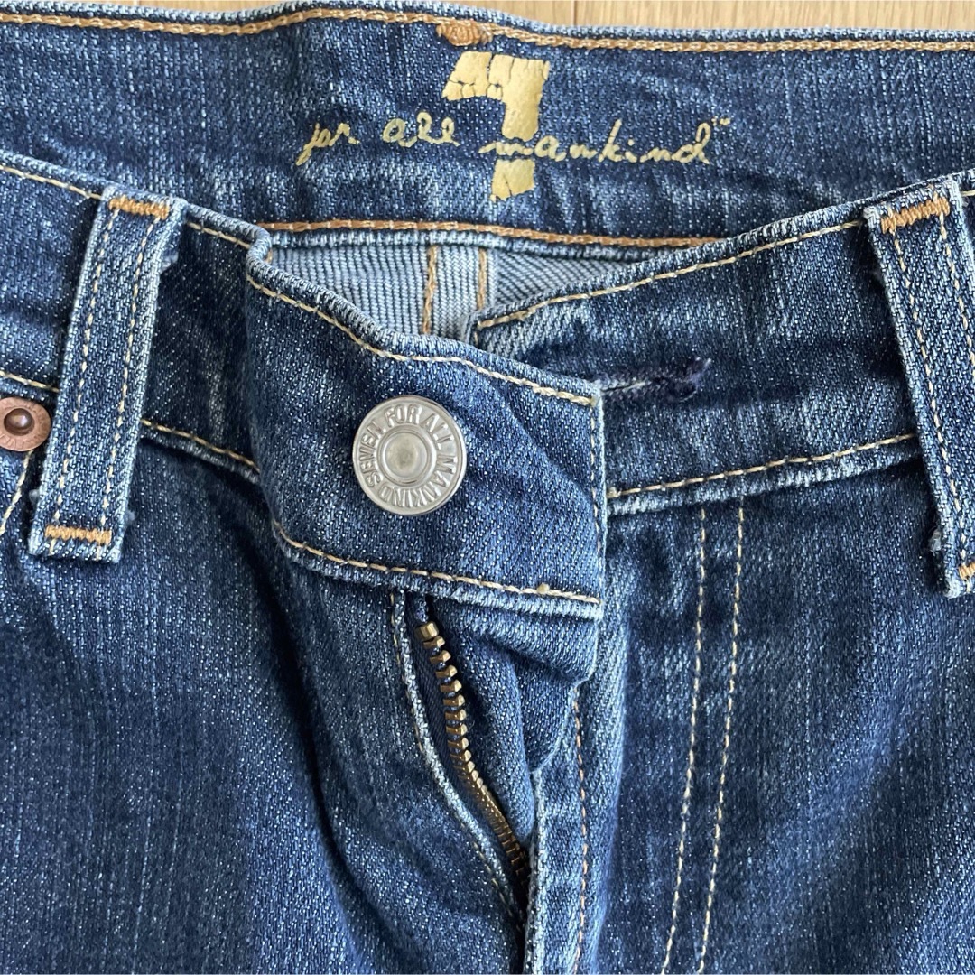 7 for all mankind(セブンフォーオールマンカインド)のジーンズ　ブーツカット　25インチ レディースのパンツ(デニム/ジーンズ)の商品写真