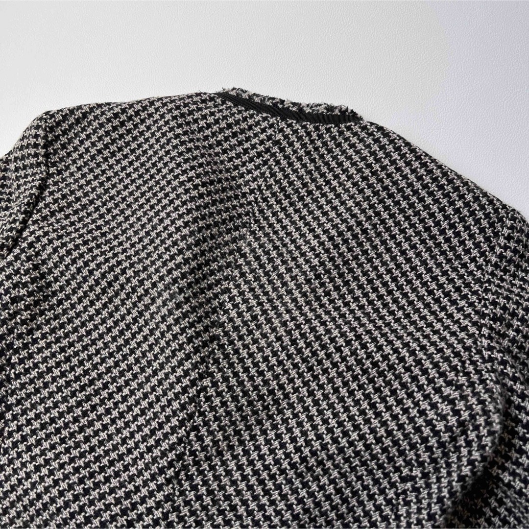 ARMANI COLLEZIONI(アルマーニ コレツィオーニ)のARMANI アルマーニ　ノーカラージャケット　ウールツイード　総柄 レディースのジャケット/アウター(ノーカラージャケット)の商品写真