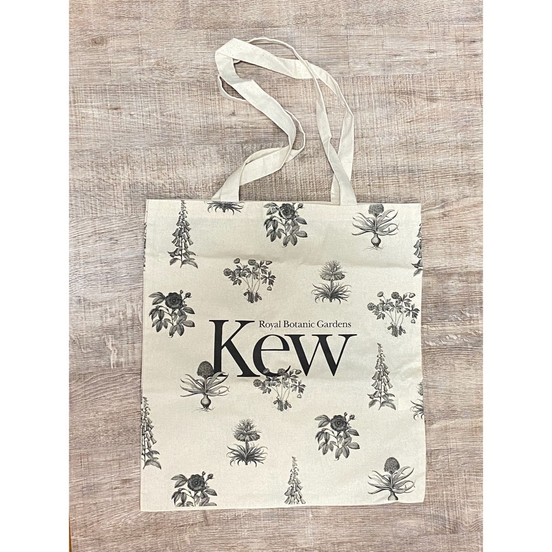 ロンドン限定　Kew garden キューガーデン　トートバック　ホワイト レディースのバッグ(トートバッグ)の商品写真