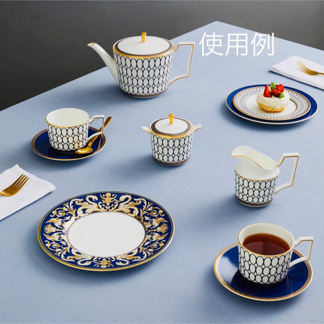 WEDGWOOD(ウェッジウッド)の新品☆WEDGWOOD ルネッサンスゴールド ペア カップ＆ソーサー エンタメ/ホビーの美術品/アンティーク(陶芸)の商品写真