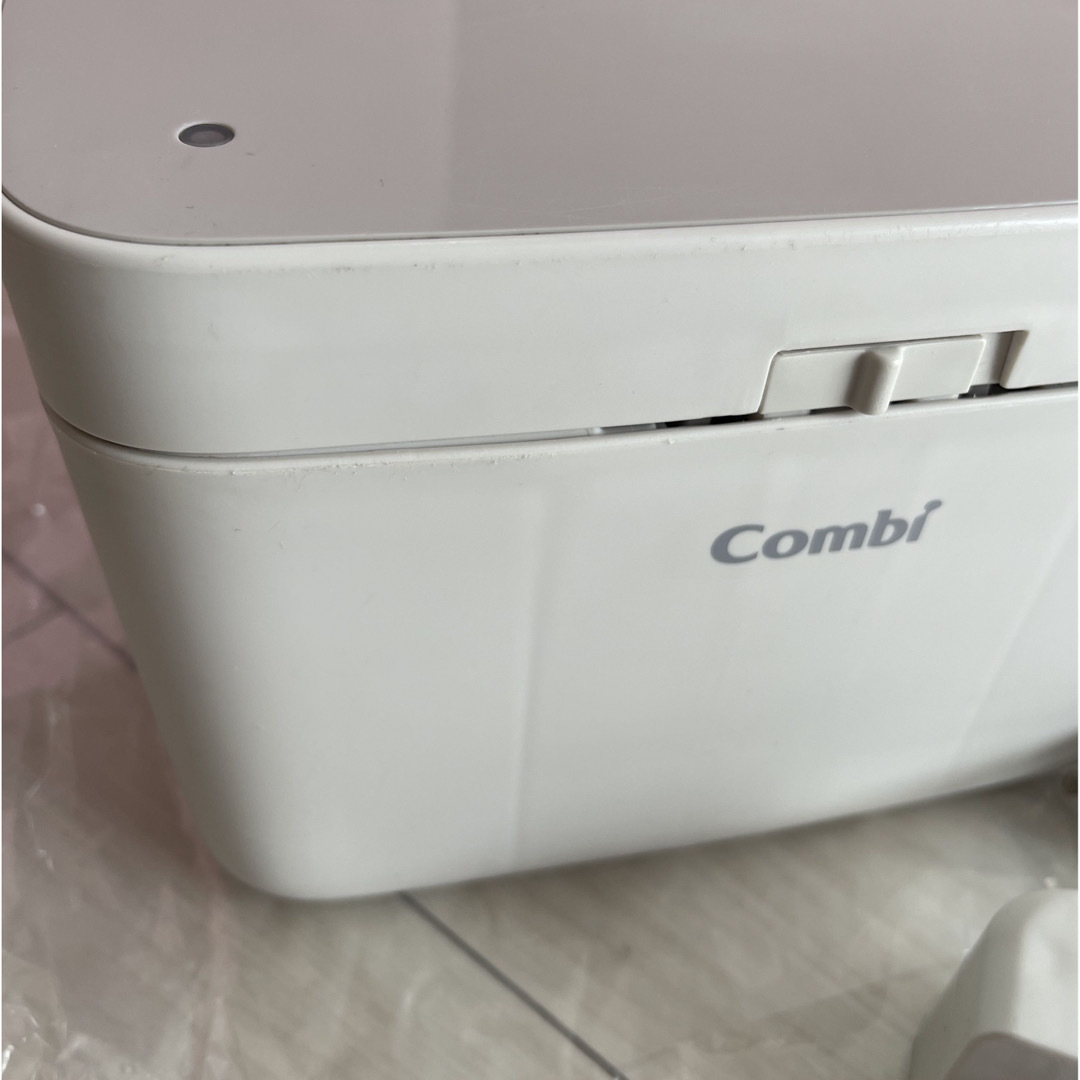 combi(コンビ)のnic様専用 キッズ/ベビー/マタニティのおむつ/トイレ用品(ベビーおしりふき)の商品写真