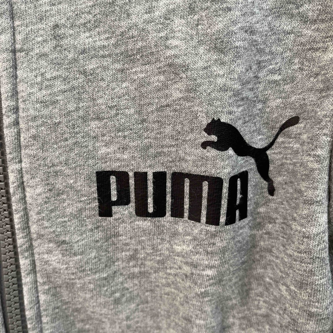 PUMAパーカー130 キッズ/ベビー/マタニティのキッズ服男の子用(90cm~)(Tシャツ/カットソー)の商品写真
