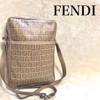 フェンディ(FENDI)の希少 FENDI フェンディ ズッカ柄 ボックス ショルダーバッグ PVC (ショルダーバッグ)